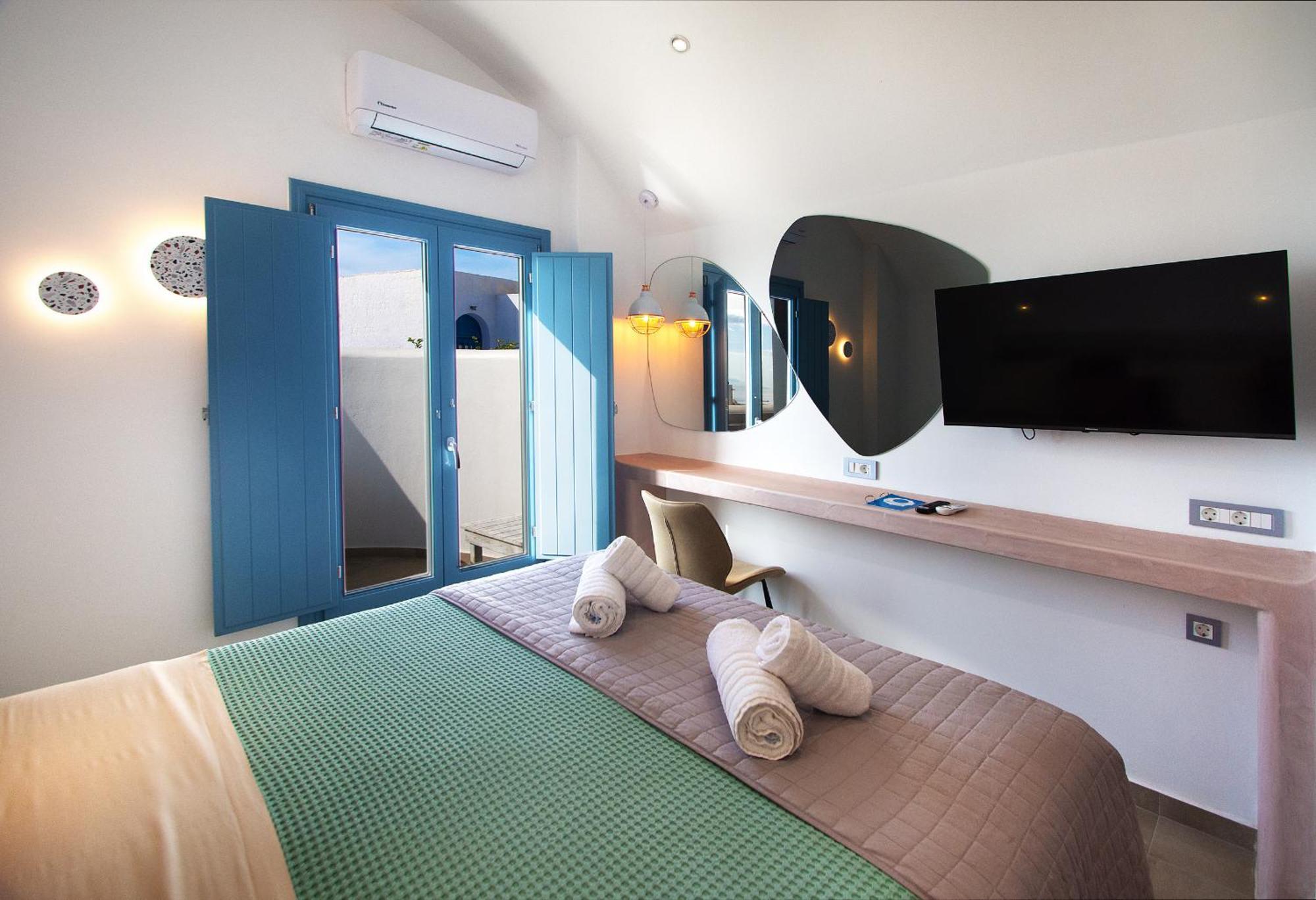 Aegean Blue Suites Pýrgos Zewnętrze zdjęcie
