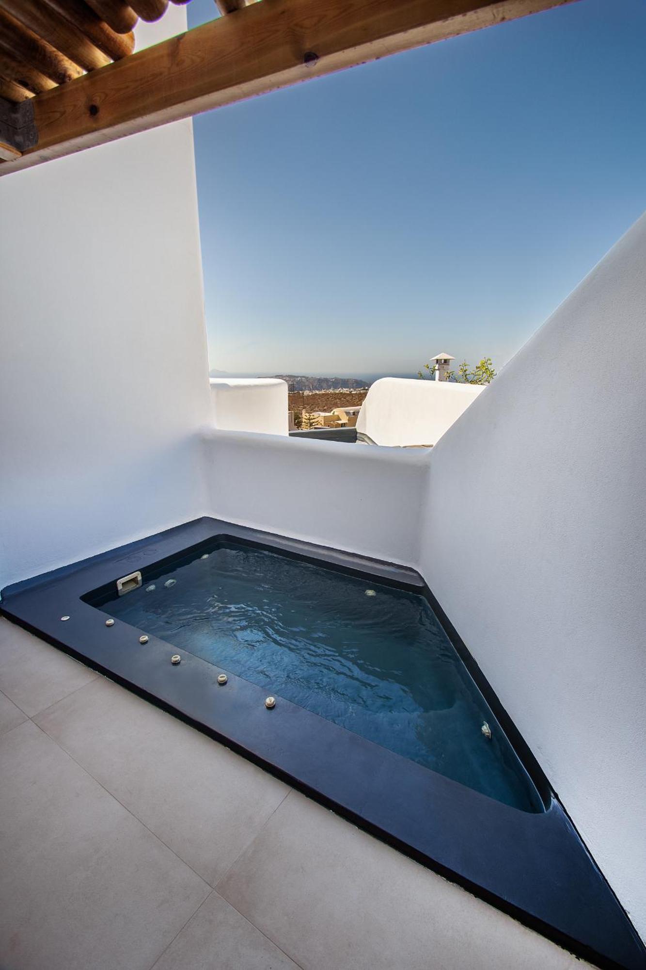 Aegean Blue Suites Pýrgos Zewnętrze zdjęcie